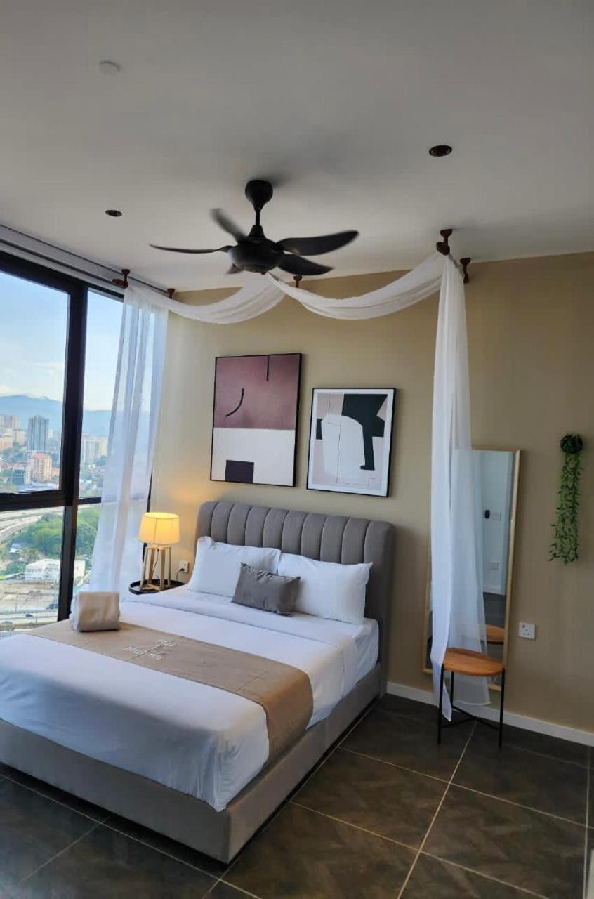 Scarletz Suites Klcc By Gc Luxury Suites كوالالمبور المظهر الخارجي الصورة