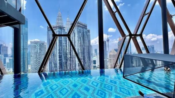 Scarletz Suites Klcc By Gc Luxury Suites كوالالمبور المظهر الخارجي الصورة