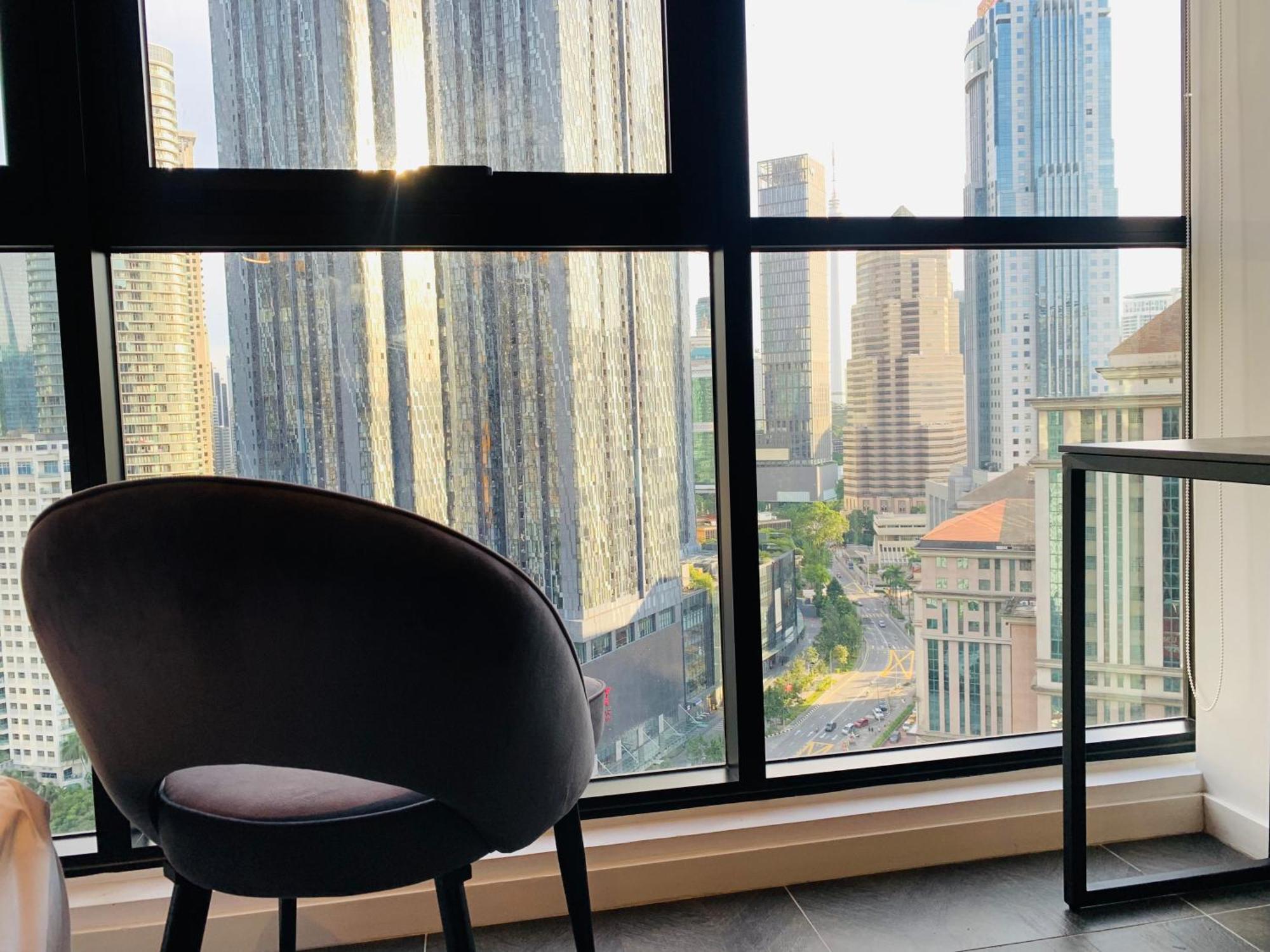 Scarletz Suites Klcc By Gc Luxury Suites كوالالمبور المظهر الخارجي الصورة