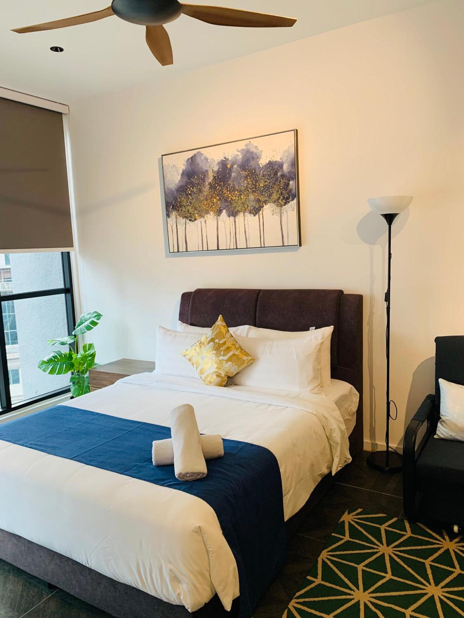 Scarletz Suites Klcc By Gc Luxury Suites كوالالمبور المظهر الخارجي الصورة
